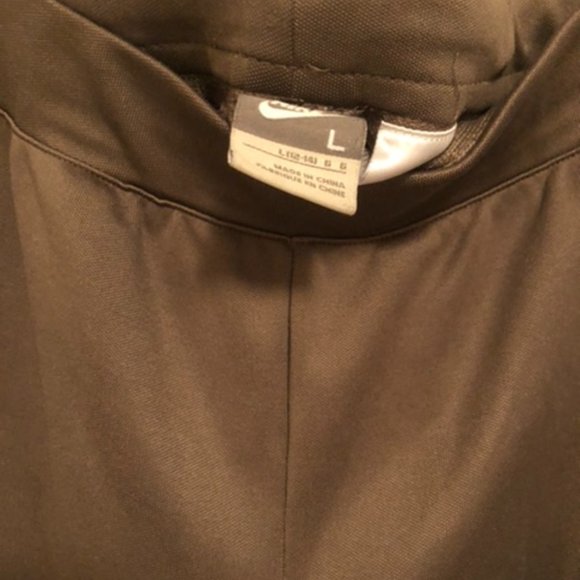 COPY - Nike Sweatsuit - Picture 4 of 5